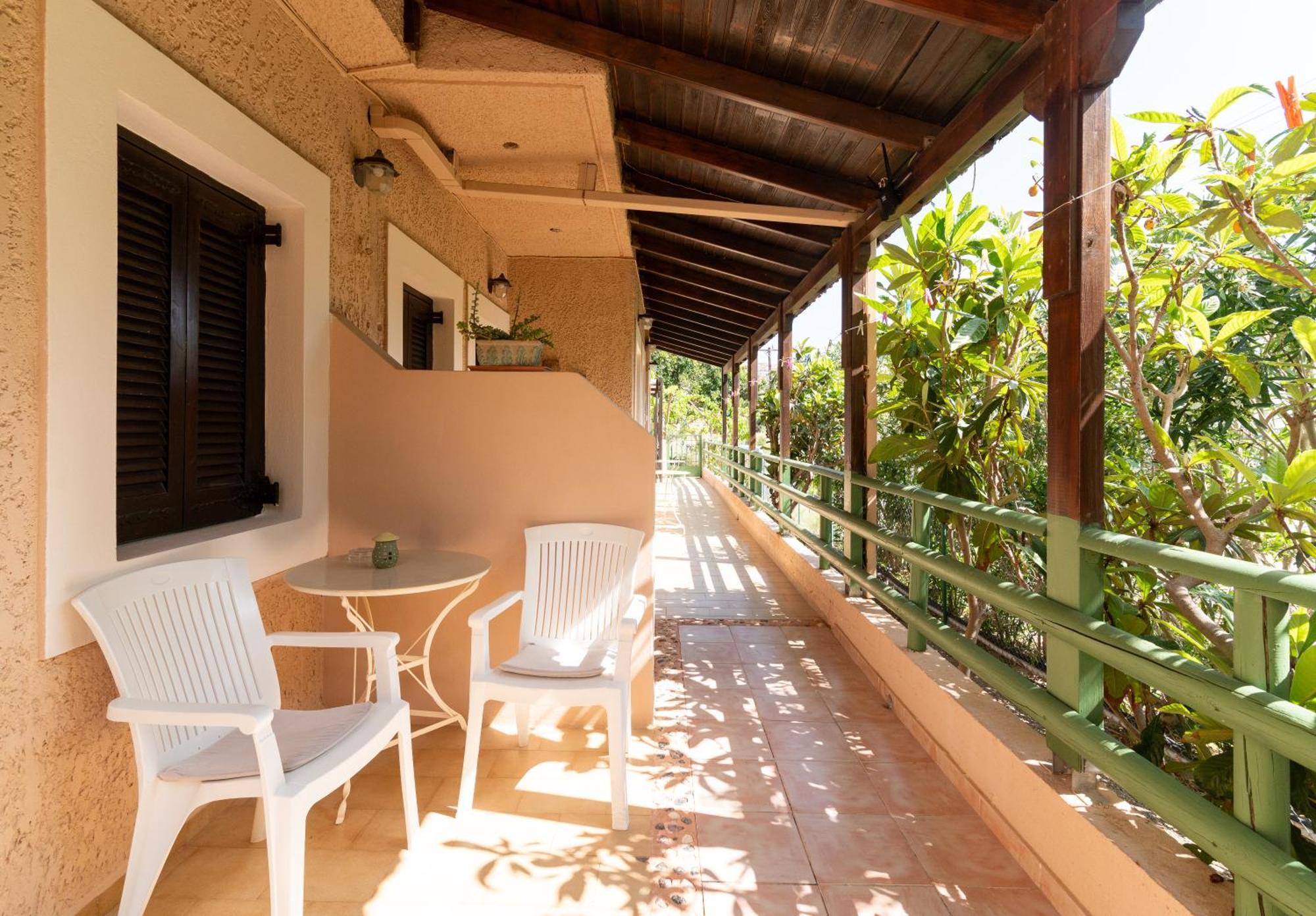 Filia Rooms Mátala Exterior foto